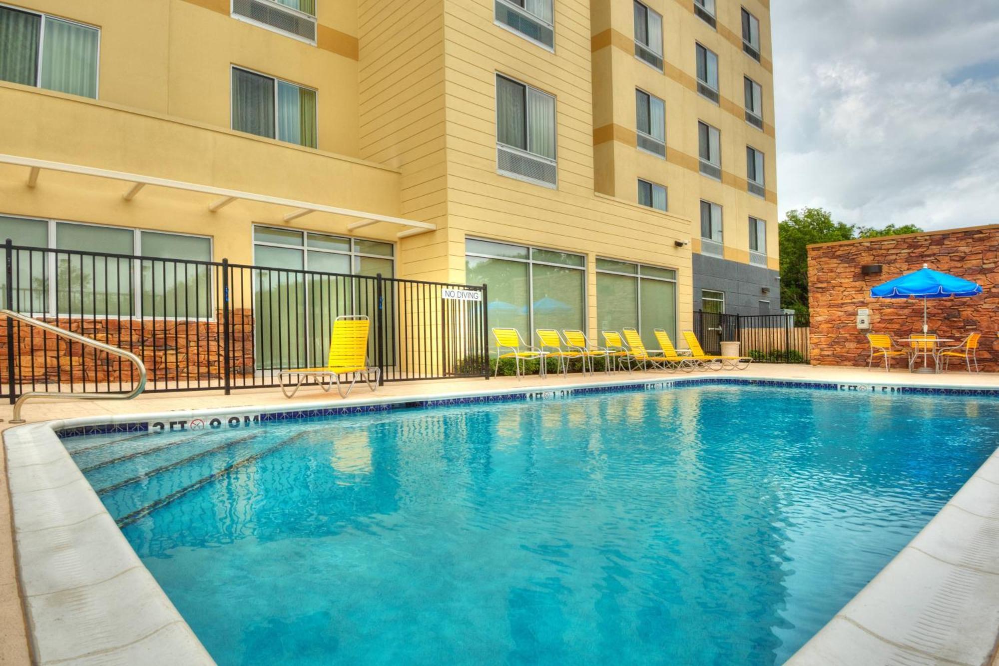 Fairfield Inn & Suites By Marriott Austin Сан Маркос Экстерьер фото